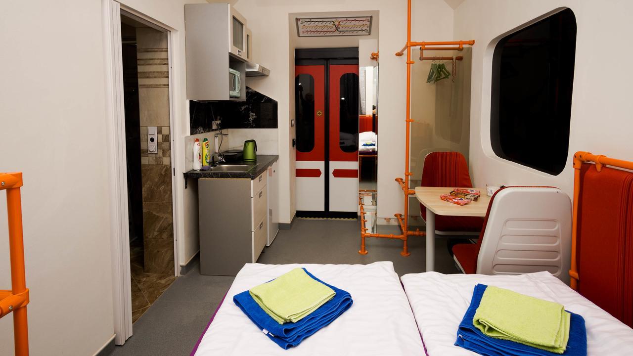 Metro Apartment Prague By Main Train And Bus Station Exteriör bild